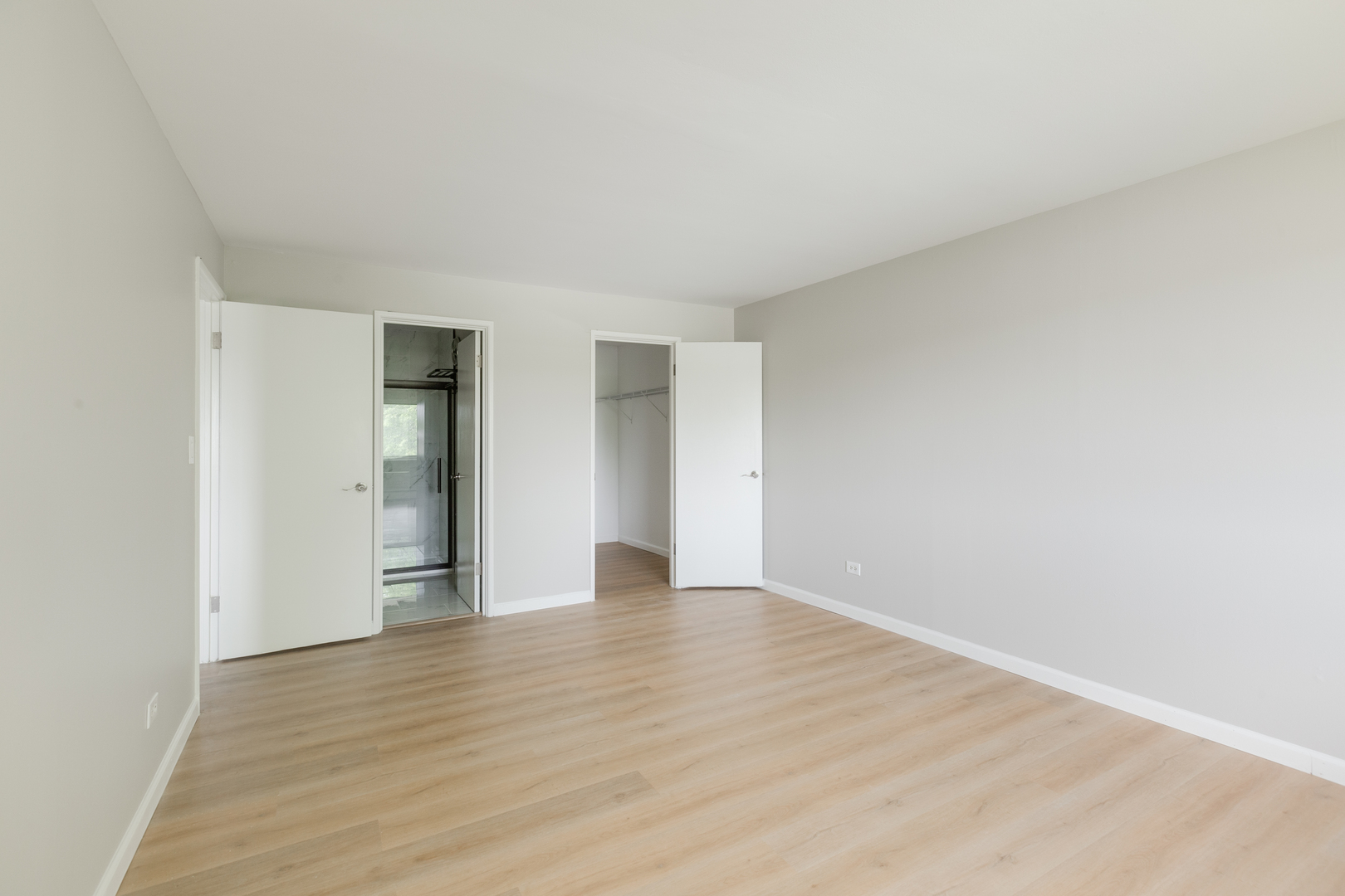 535 S Cleveland Avenue 406 Property Photo 14