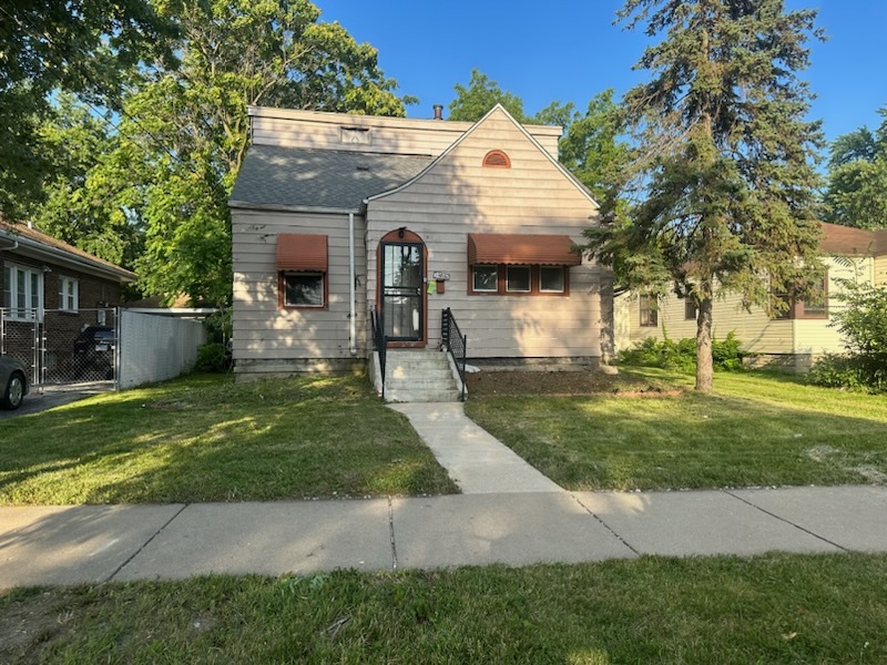 14851 Perry Avenue Property Photo 1