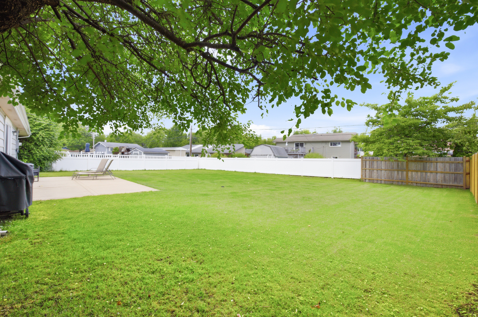 1470 Devonshire Lane Property Photo 14