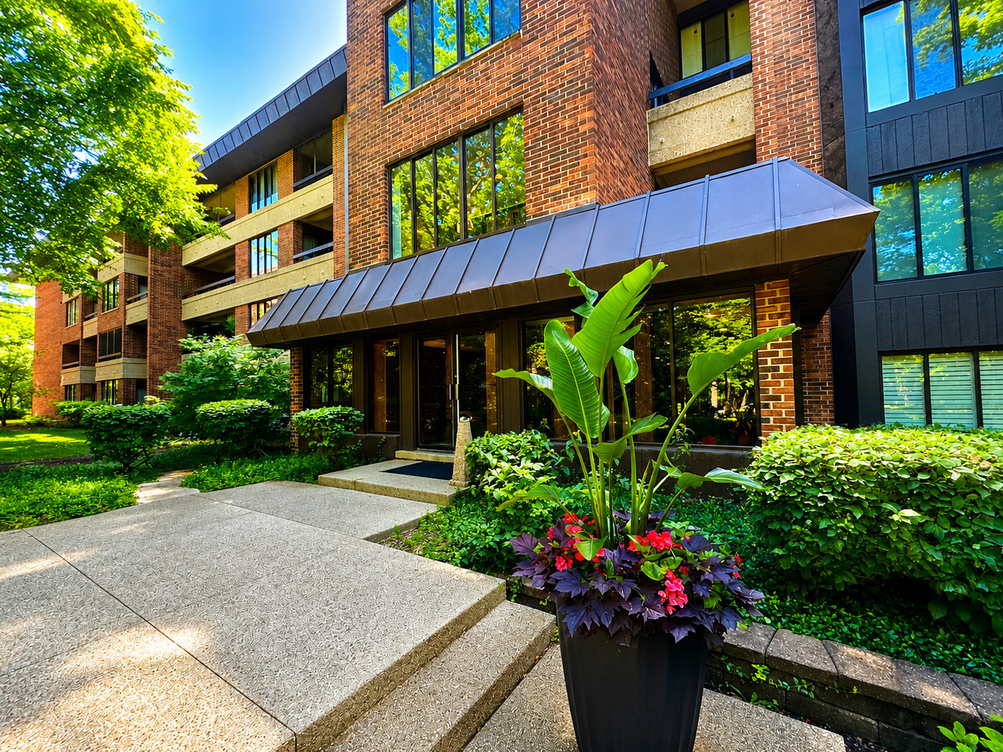1401 Burr Oak Road 303B