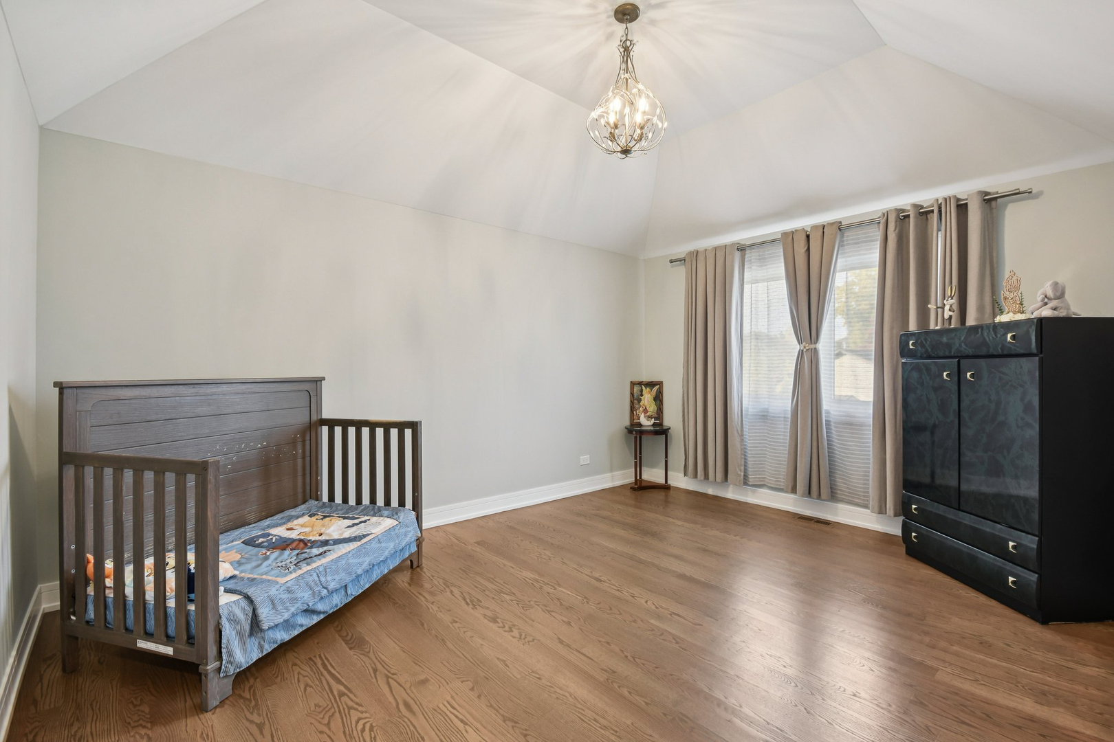 8200 S Normandy Avenue Property Photo 30