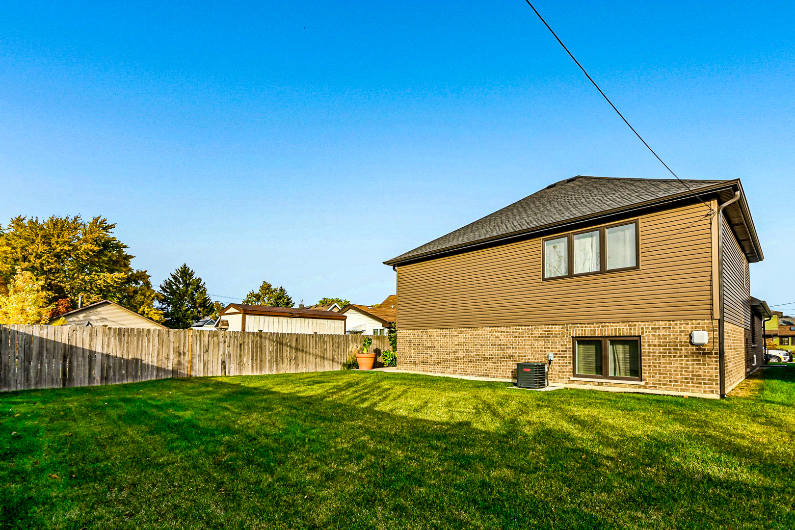 8200 S Normandy Avenue Property Photo 40