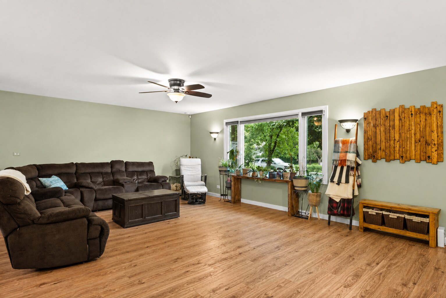 1225 Winaki Trail Property Photo 6