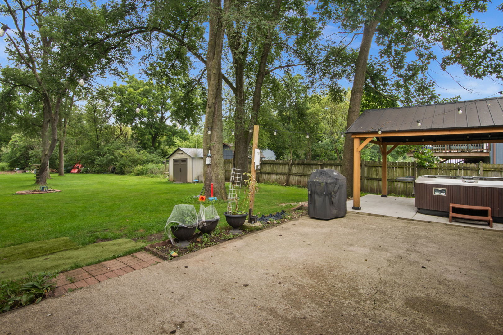 1225 Winaki Trail Property Photo 27