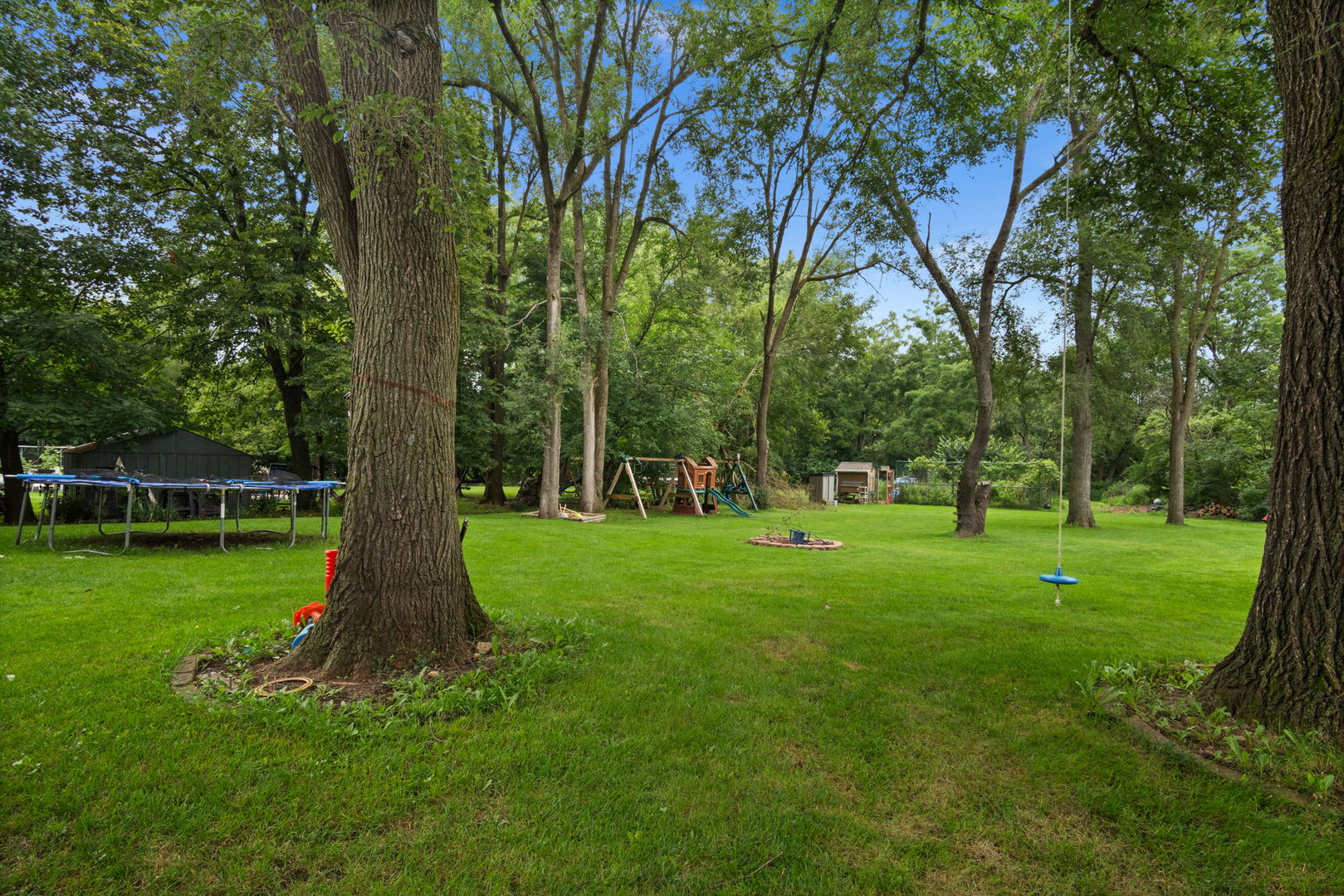 1225 Winaki Trail Property Photo 31