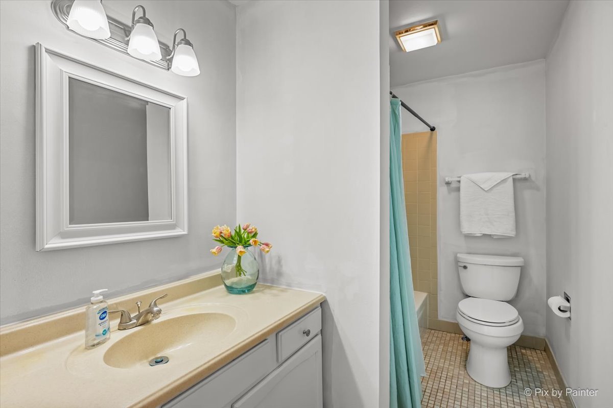 1405 Sutton Court 1405 Property Photo 16