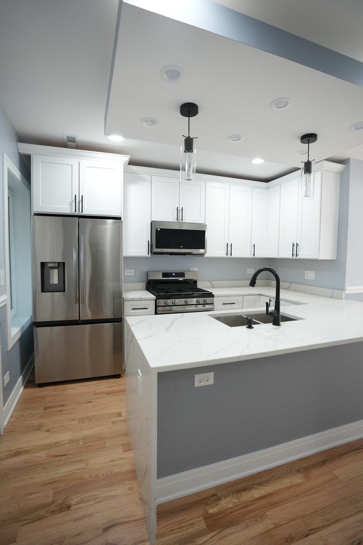 1034 N Drake Avenue Property Photo 14
