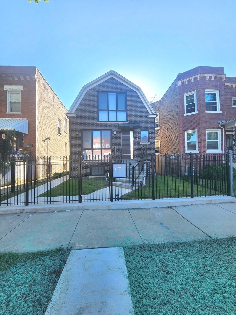 1034 N Drake Avenue Property Photo 17