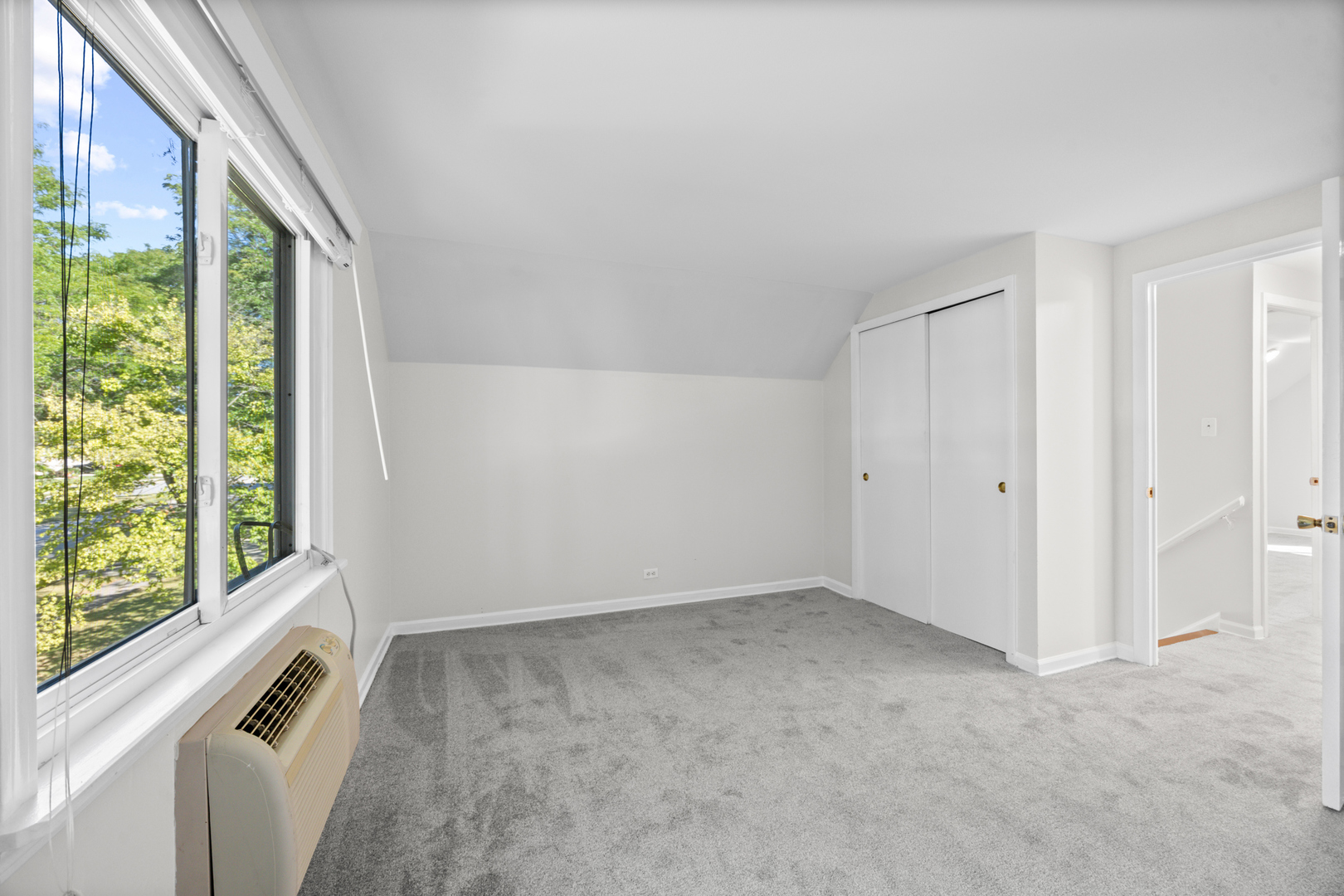 2207 Crawford Avenue Property Photo 18