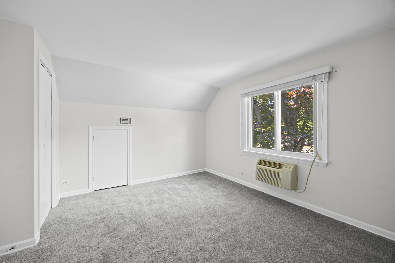2207 Crawford Avenue Property Photo 19