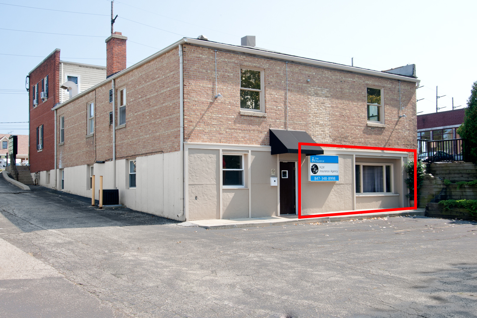 148 S Northwest Highway 6 Property Photo 3