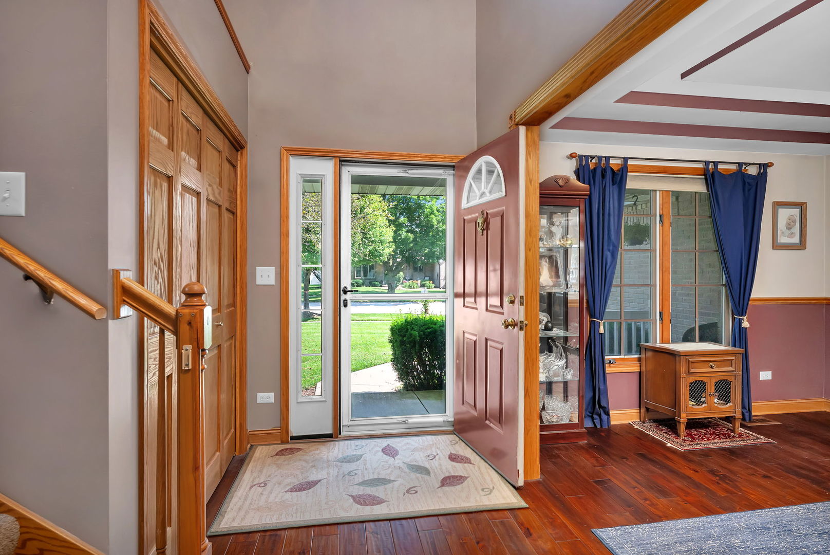 24221 Brown Lane Property Photo 4
