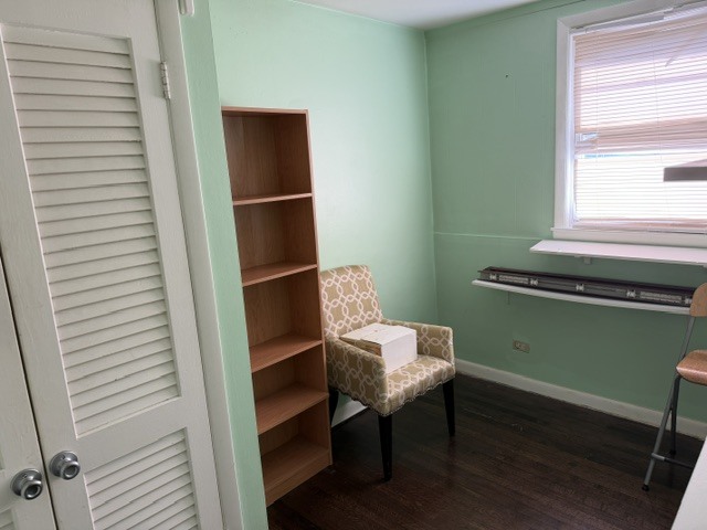 4424 N Natchez Avenue Property Photo 7