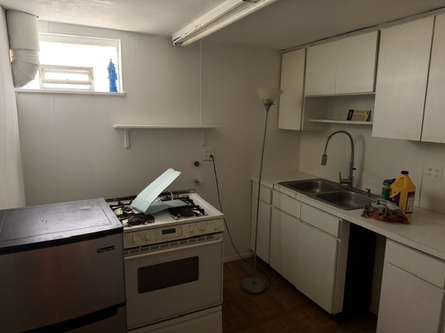 4424 N Natchez Avenue Property Photo 11