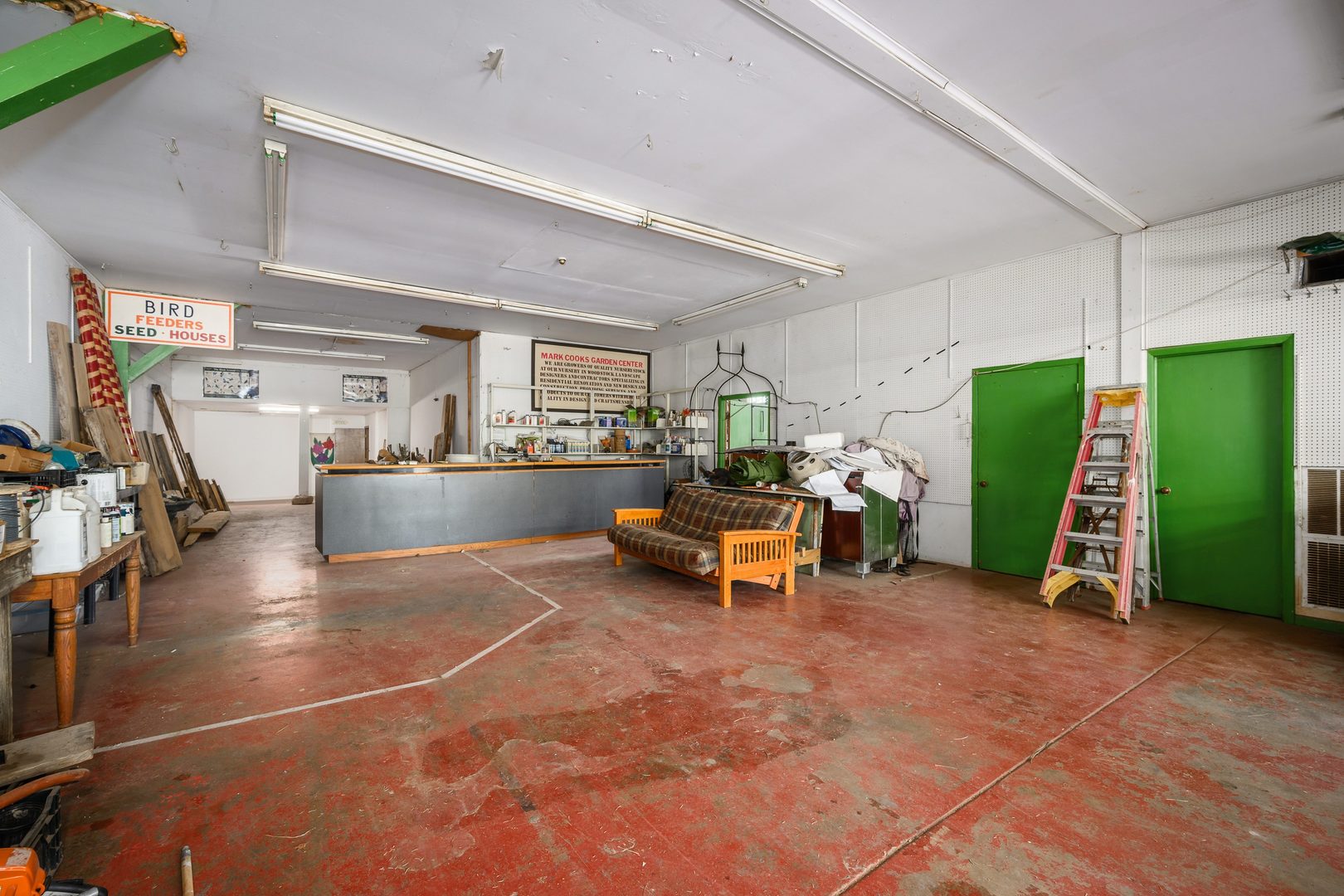 101 E Main Street Property Photo 17