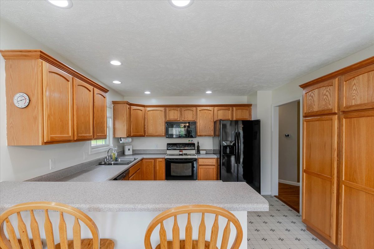 412 Sunset Drive Property Photo 11