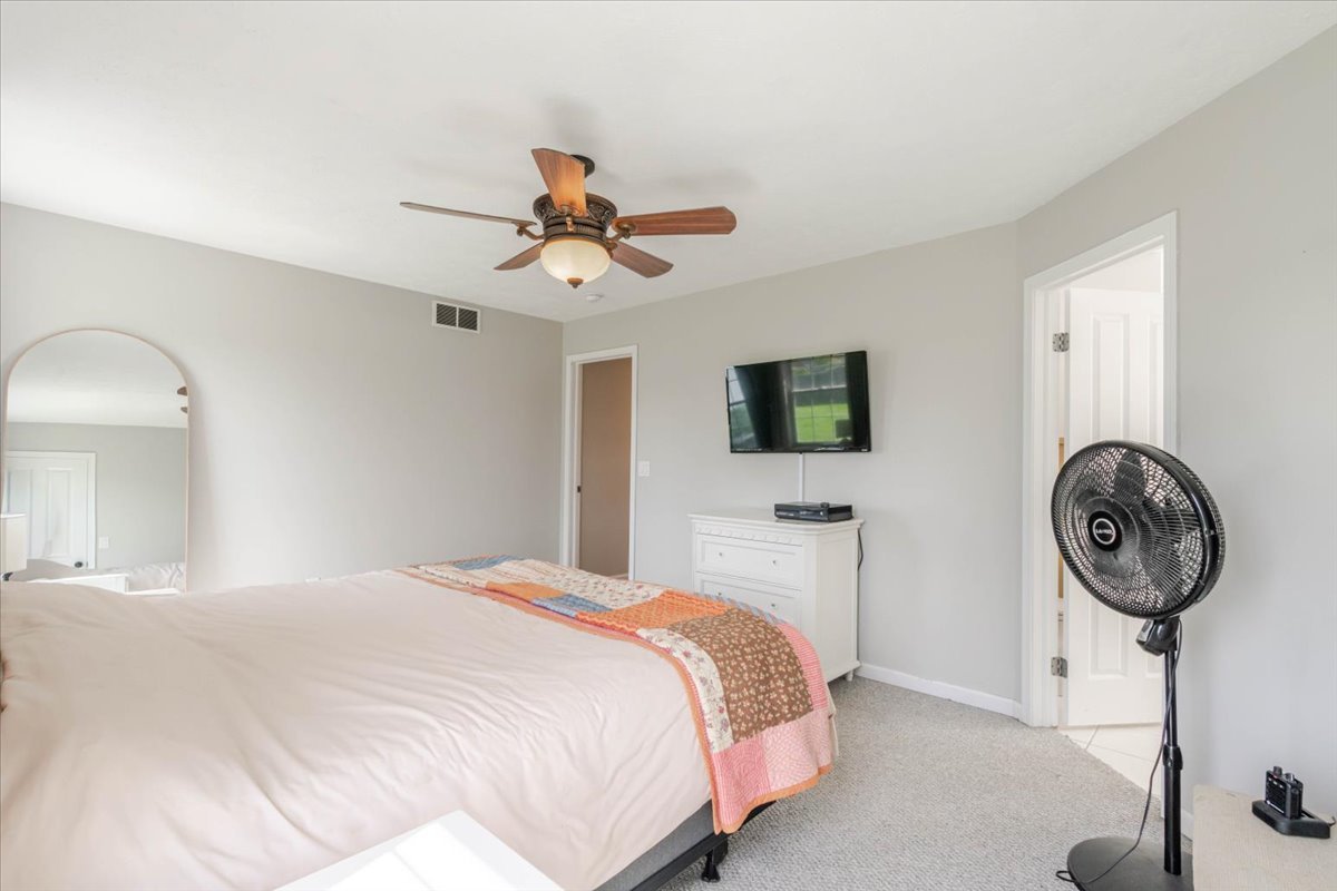412 Sunset Drive Property Photo 15