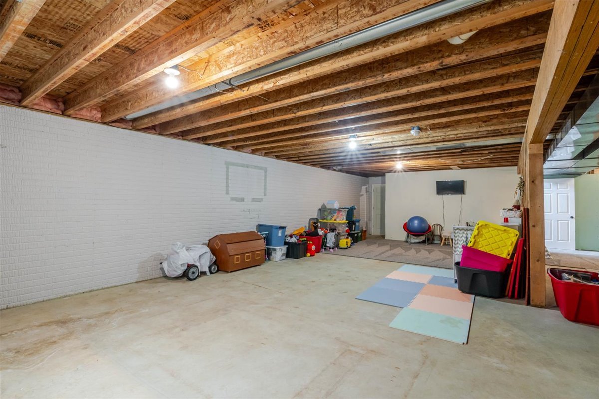 412 Sunset Drive Property Photo 25