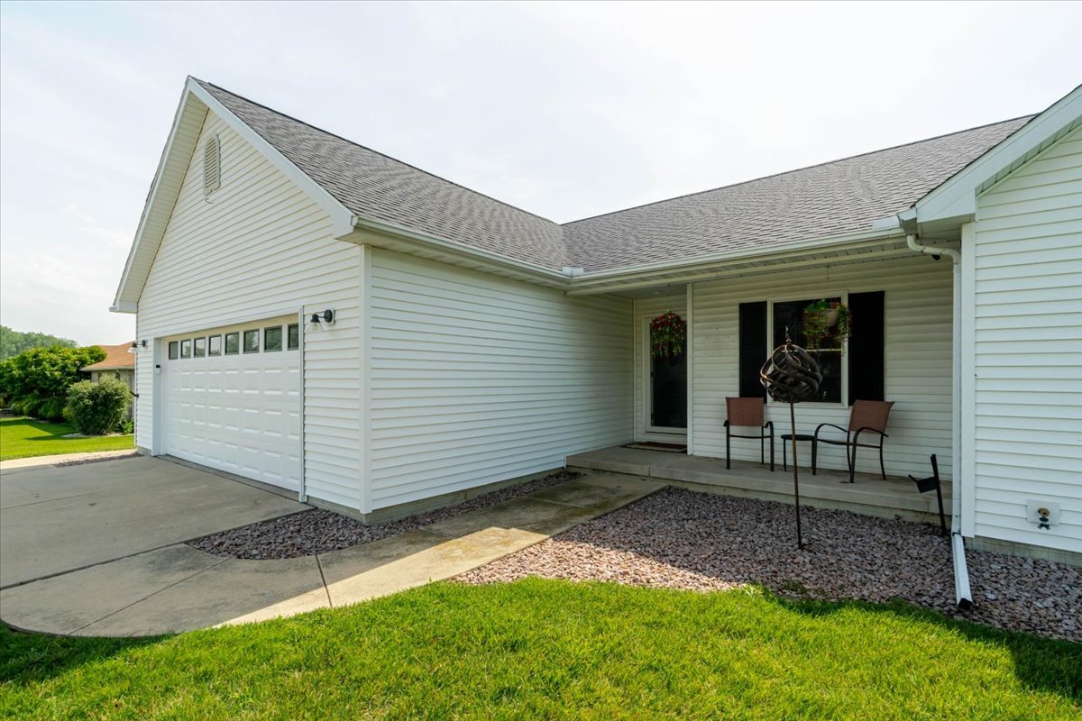 412 Sunset Drive Property Photo 40