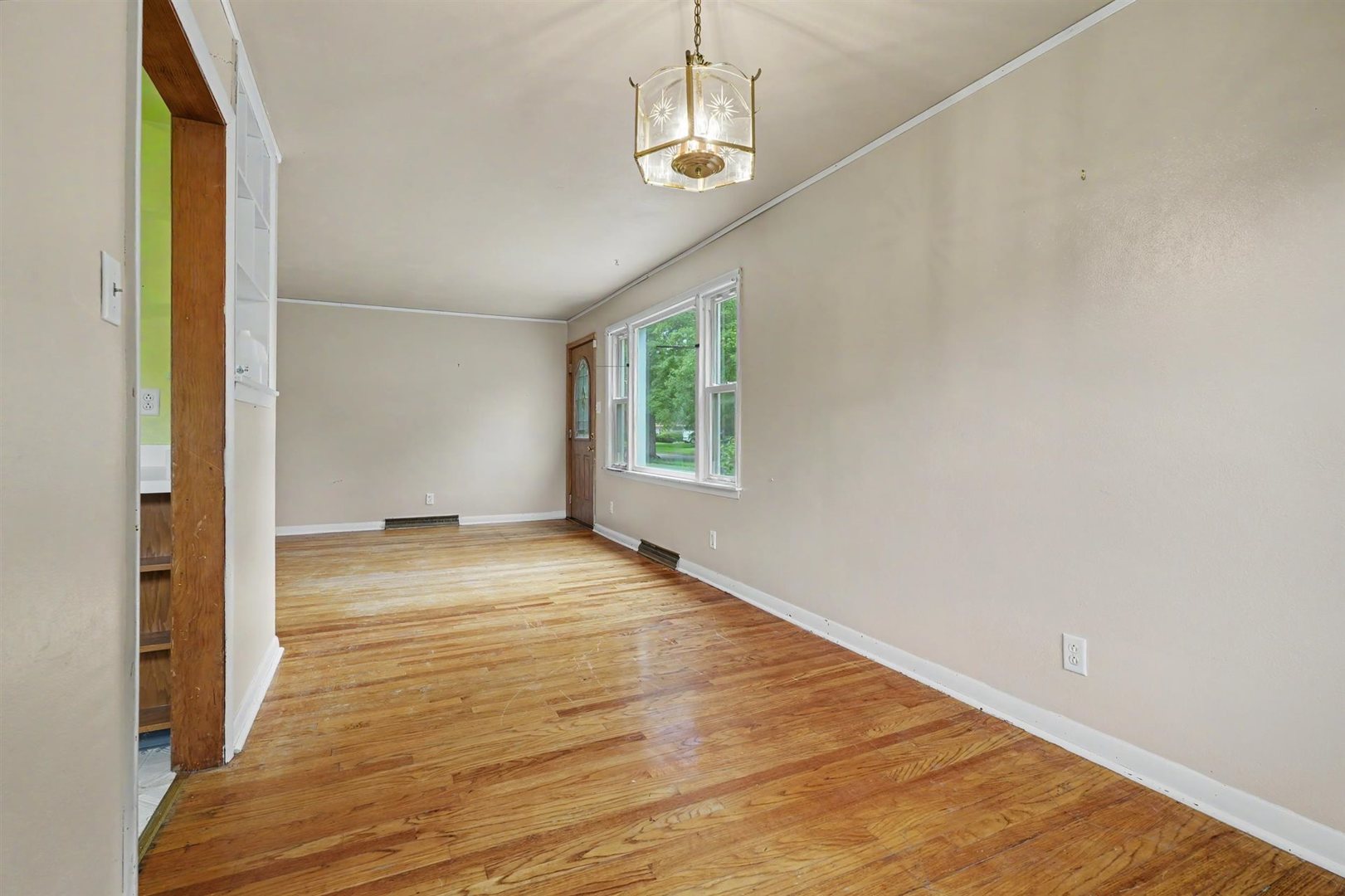 12693381 Property Photo 6