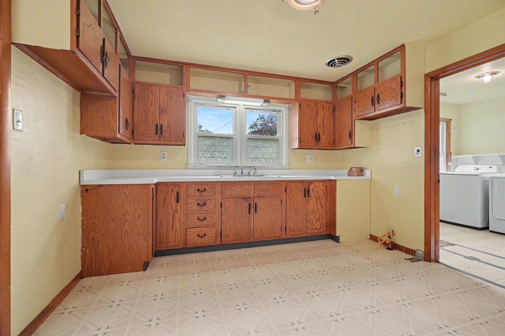 12693381 Property Photo 8