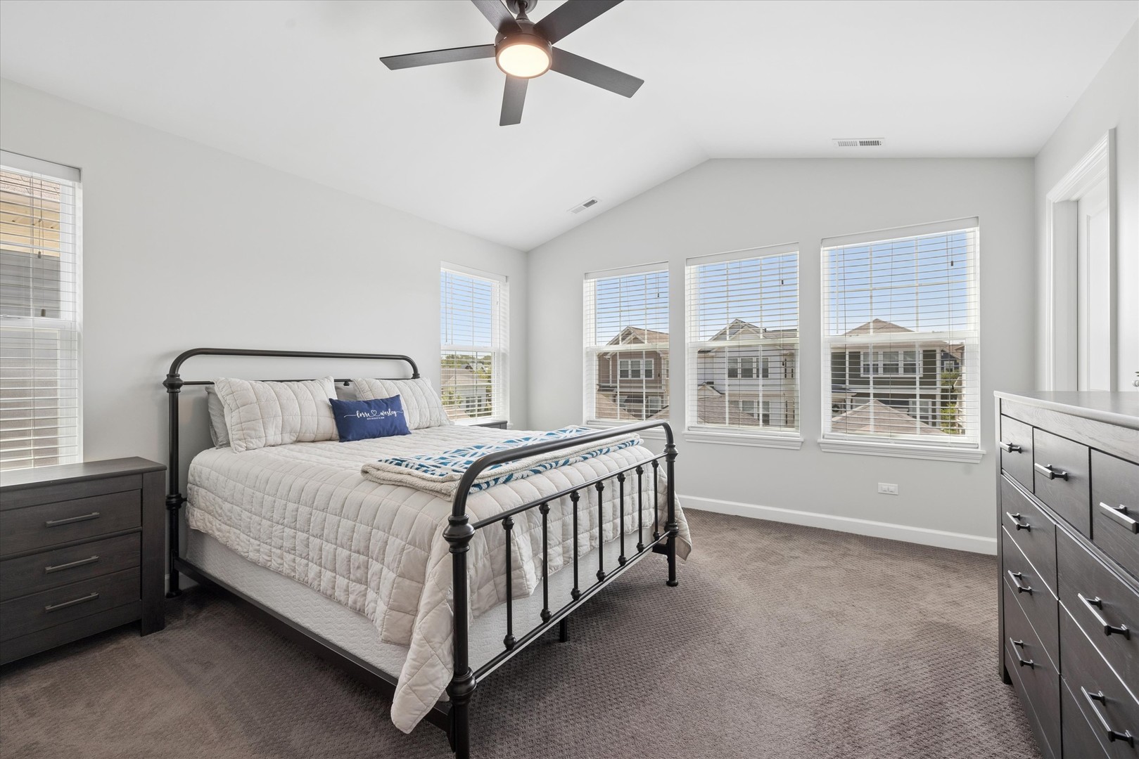 14 N Dryden Place Property Photo 10