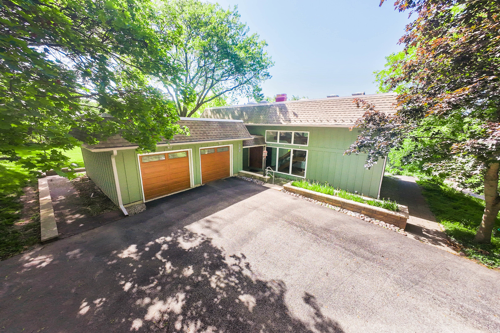 268 Scenic Drive Property Photo 2