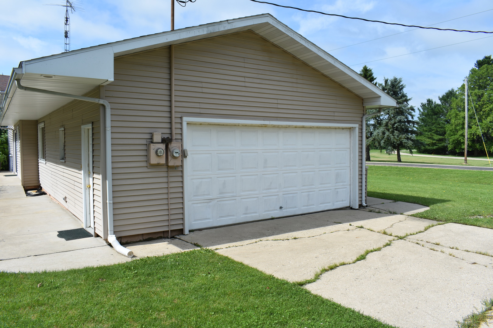 124 Hislop Drive Property Photo 25