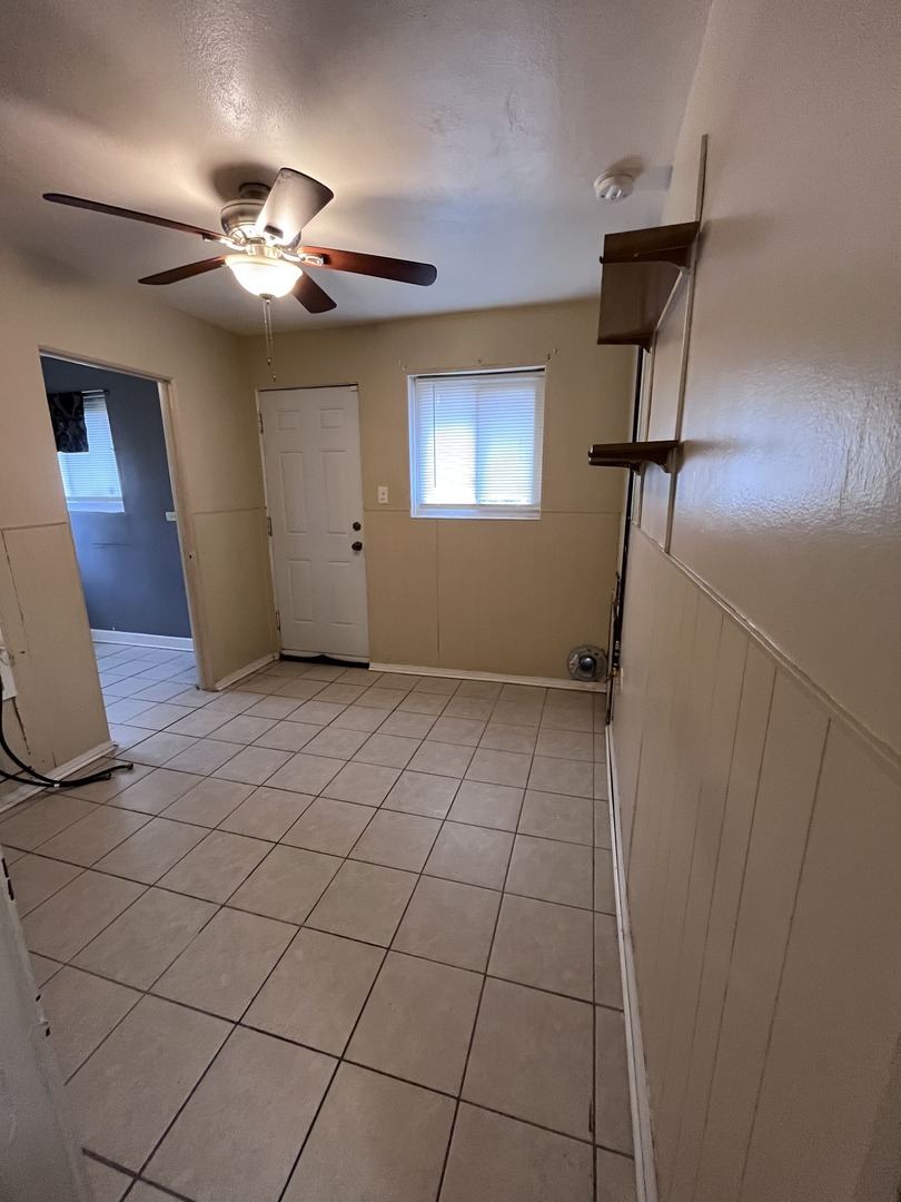 17002 Lorenz Avenue Property Photo 6