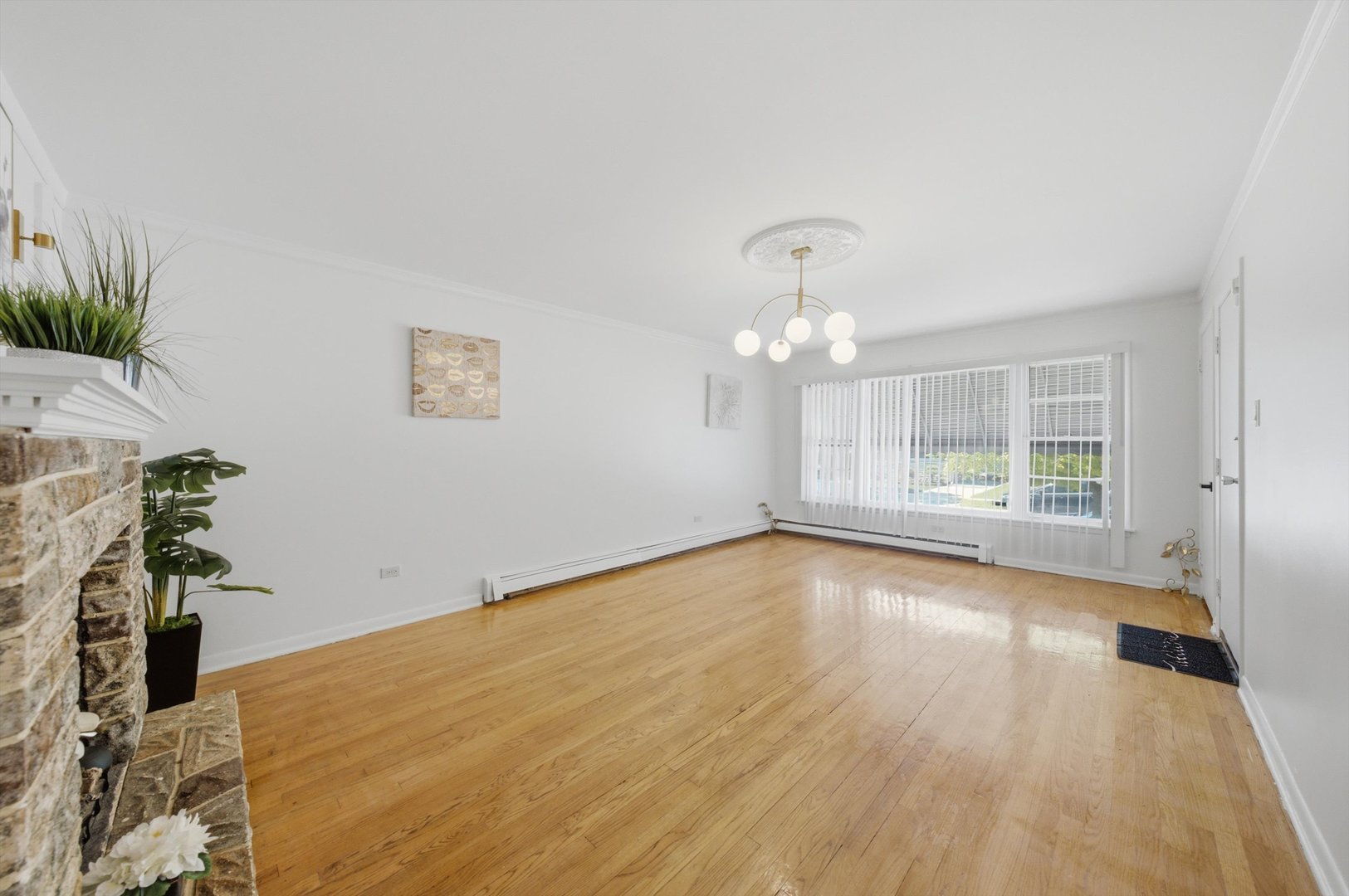 355 Luella Avenue Property Photo 2