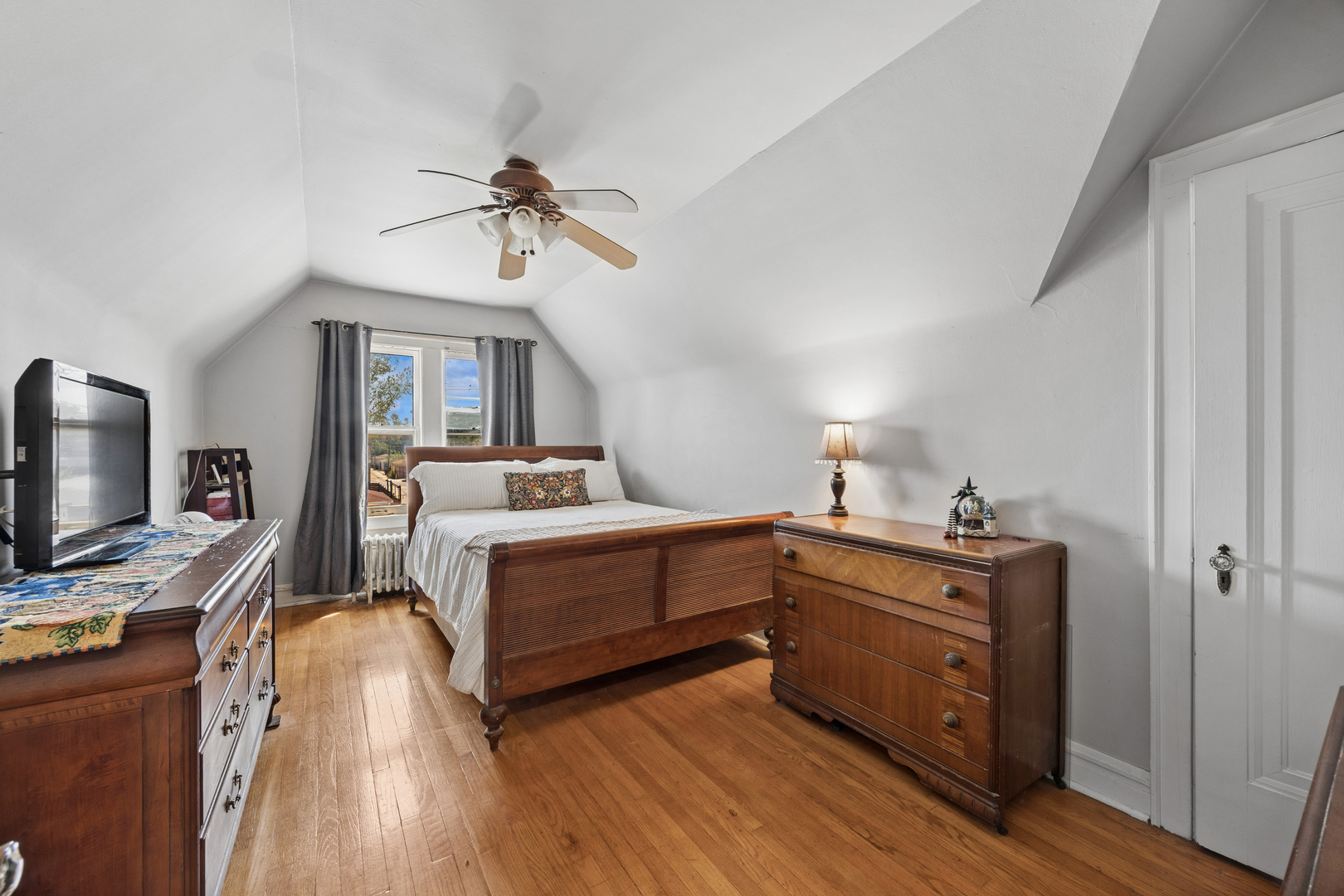 3835 Maple Avenue Property Photo 12
