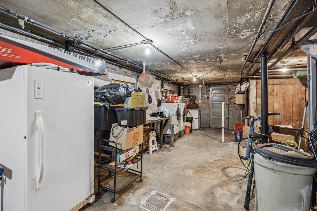 3835 Maple Avenue Property Photo 17