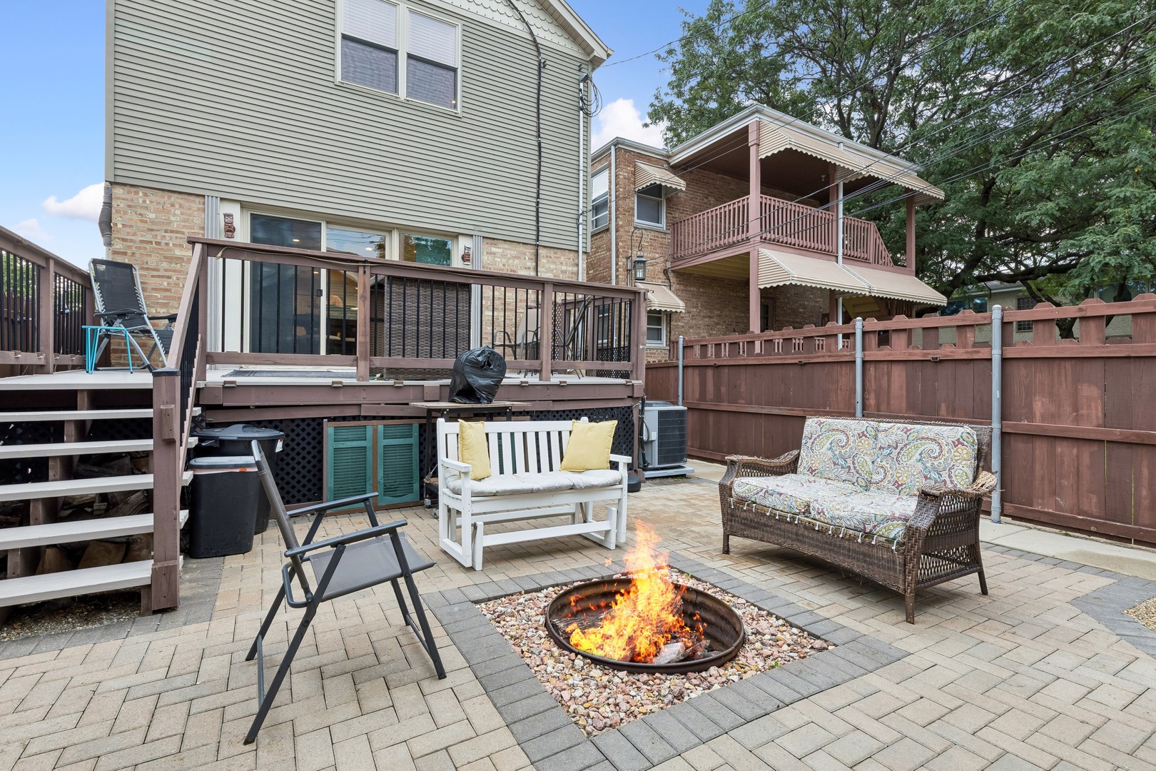 6039 W Montrose Avenue Property Photo 27