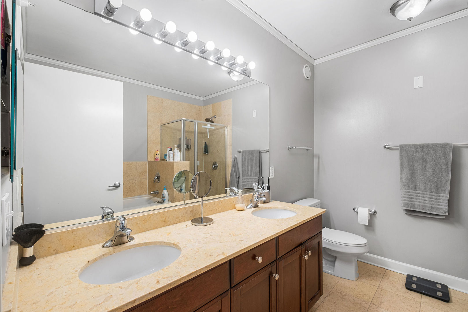 201 N Westshore Drive 604 Property Photo 11