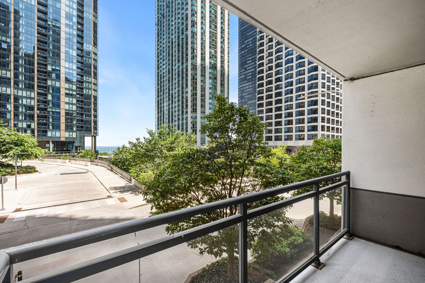201 N Westshore Drive 604 Property Photo 18
