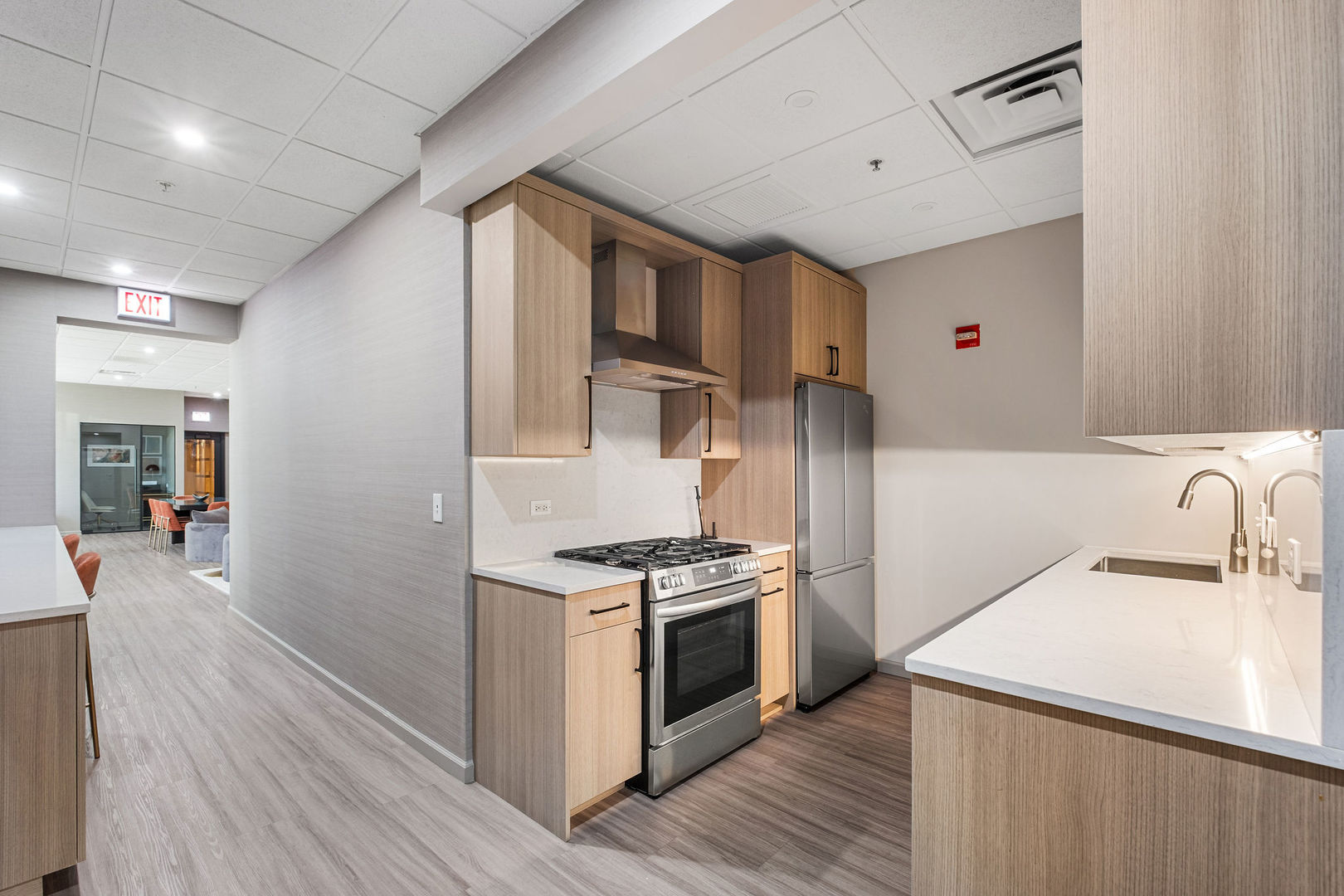 201 N Westshore Drive 604 Property Photo 26