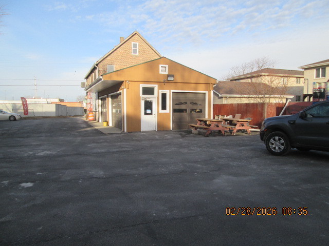 5437 S Center Avenue Property Photo 3