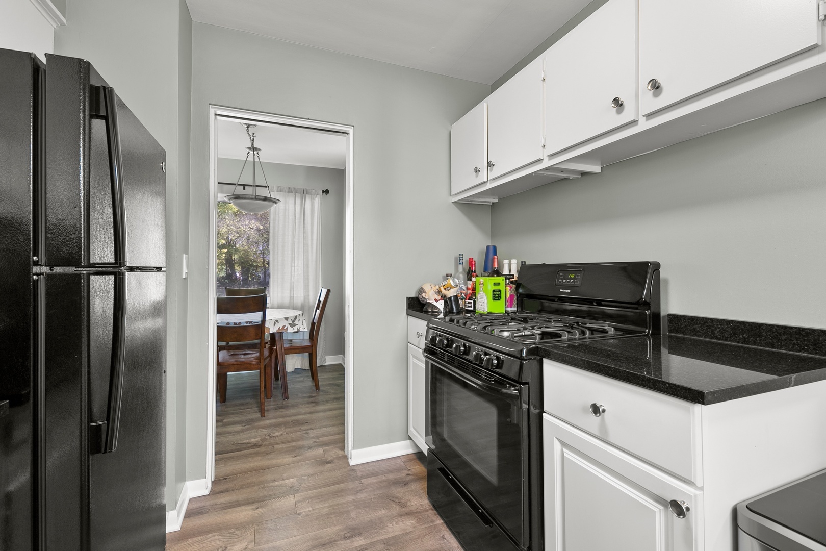 223 S West Street Property Photo 8