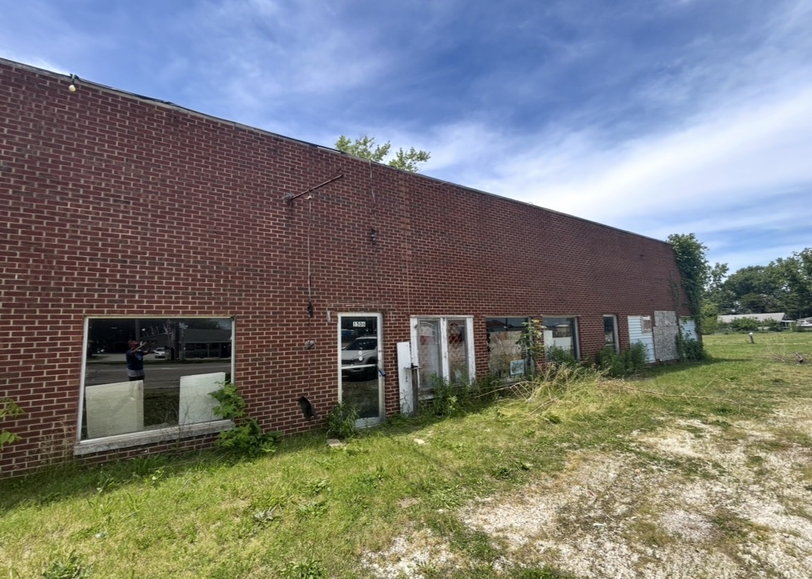 1506 Georgetown Road Property Photo 4