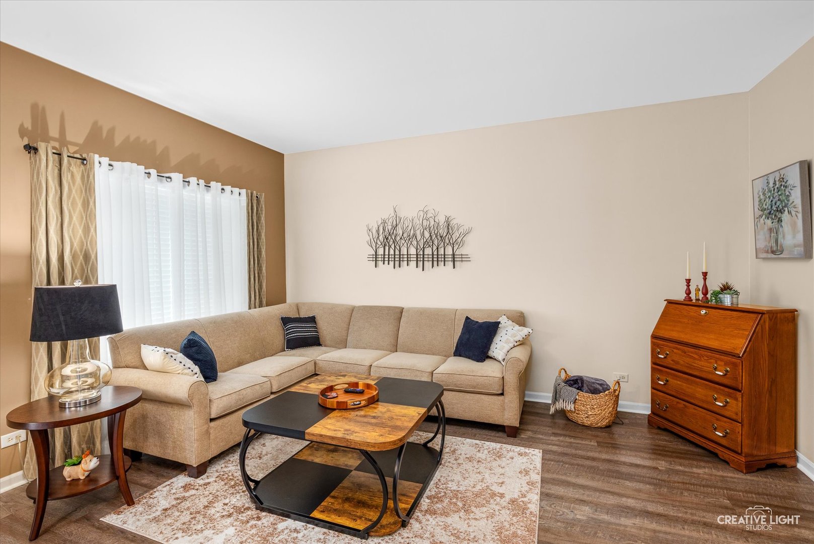 3760 Pope Court Property Photo 3