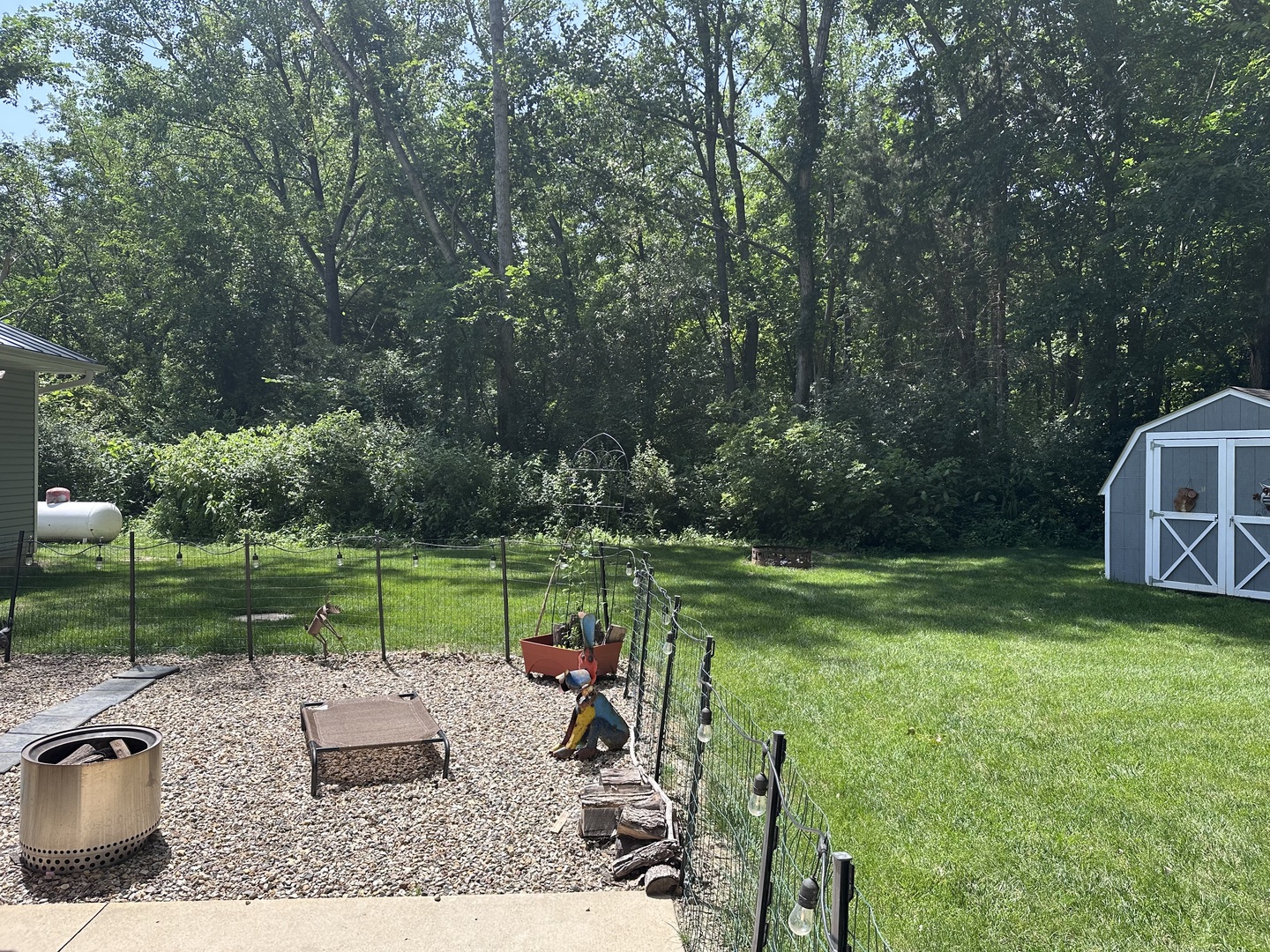 11 Timberlane Drive Property Photo 7