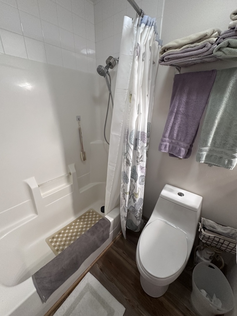 11 Timberlane Drive Property Photo 25