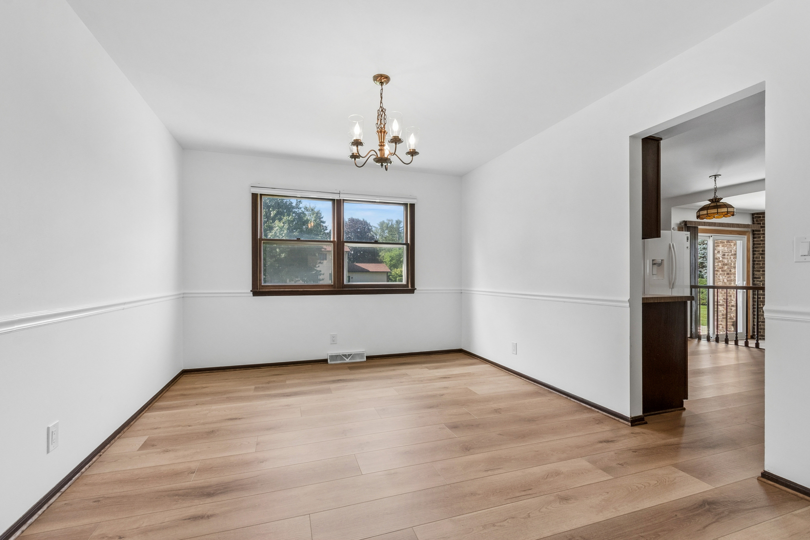 5017 Kenneth Drive Property Photo 6