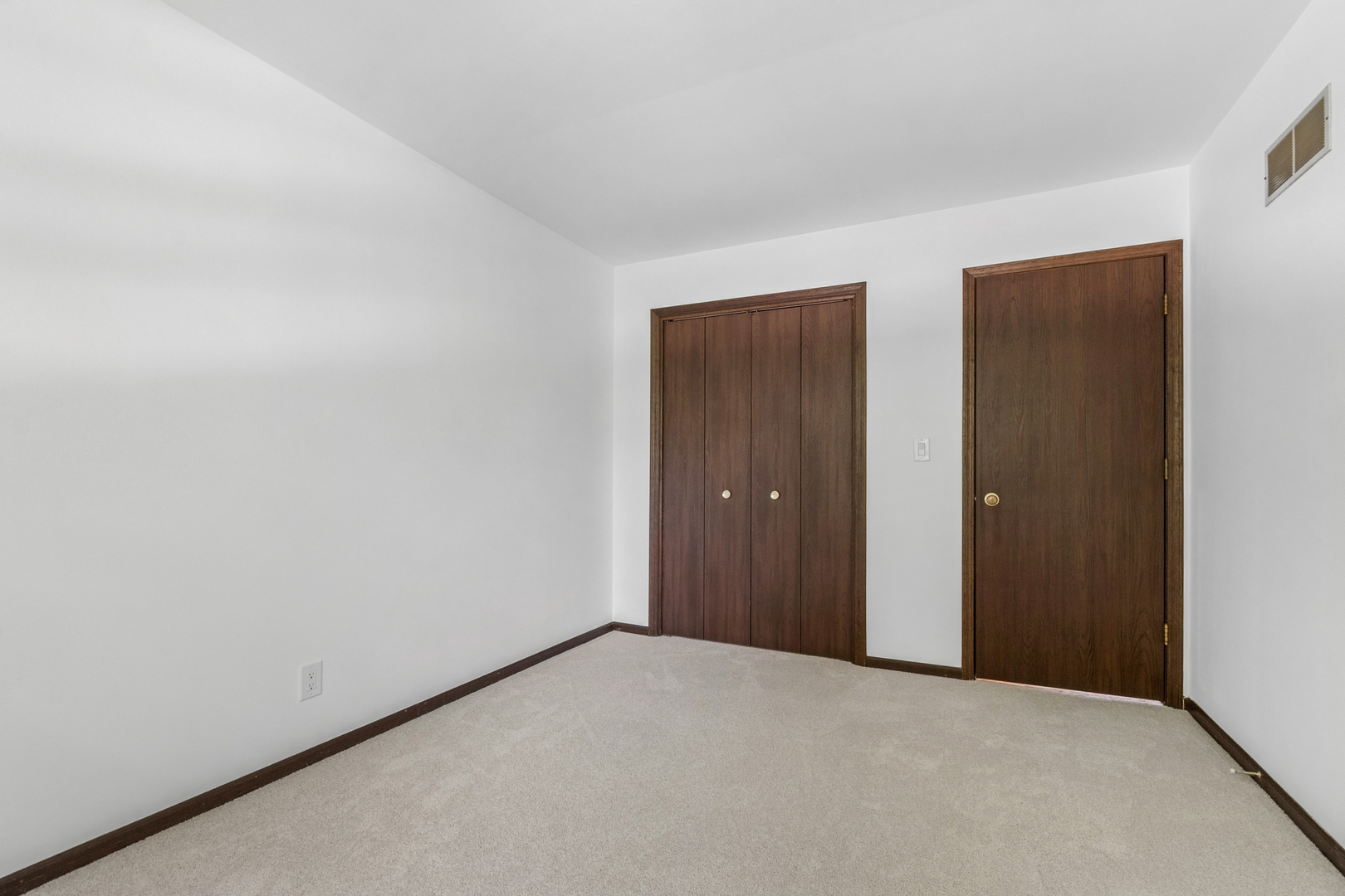 5017 Kenneth Drive Property Photo 17