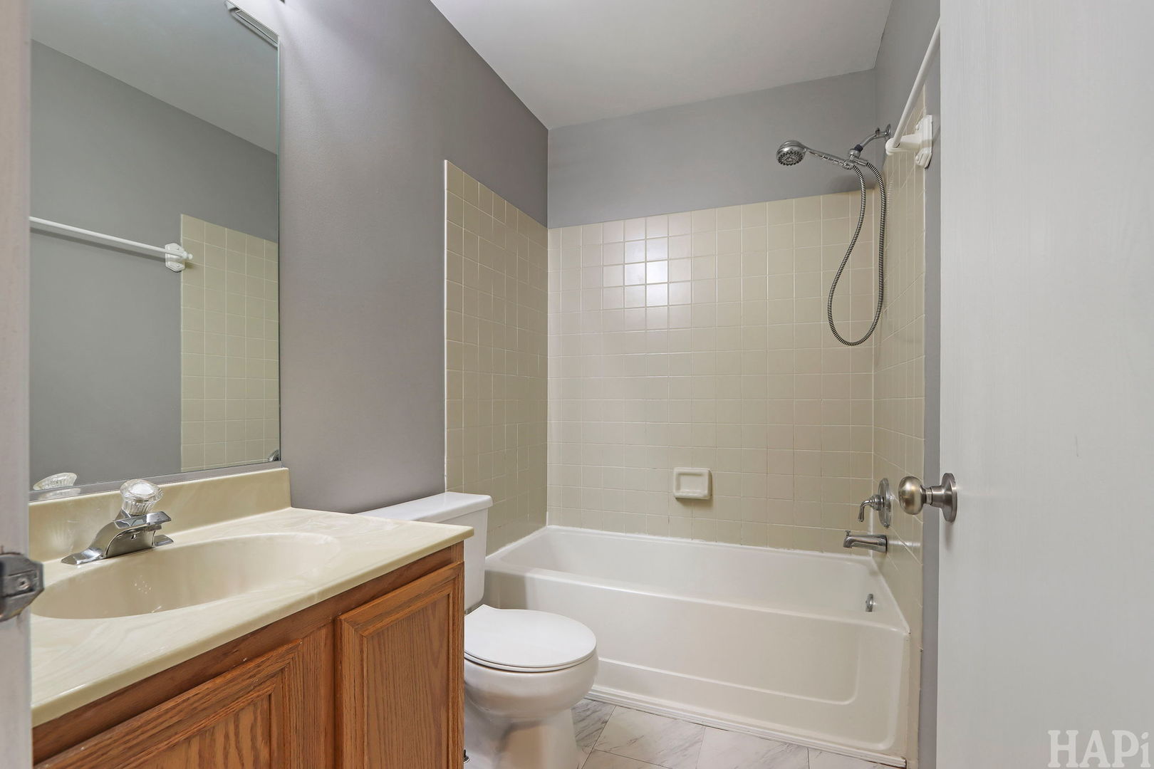 62 E Rustic Lane Property Photo 13