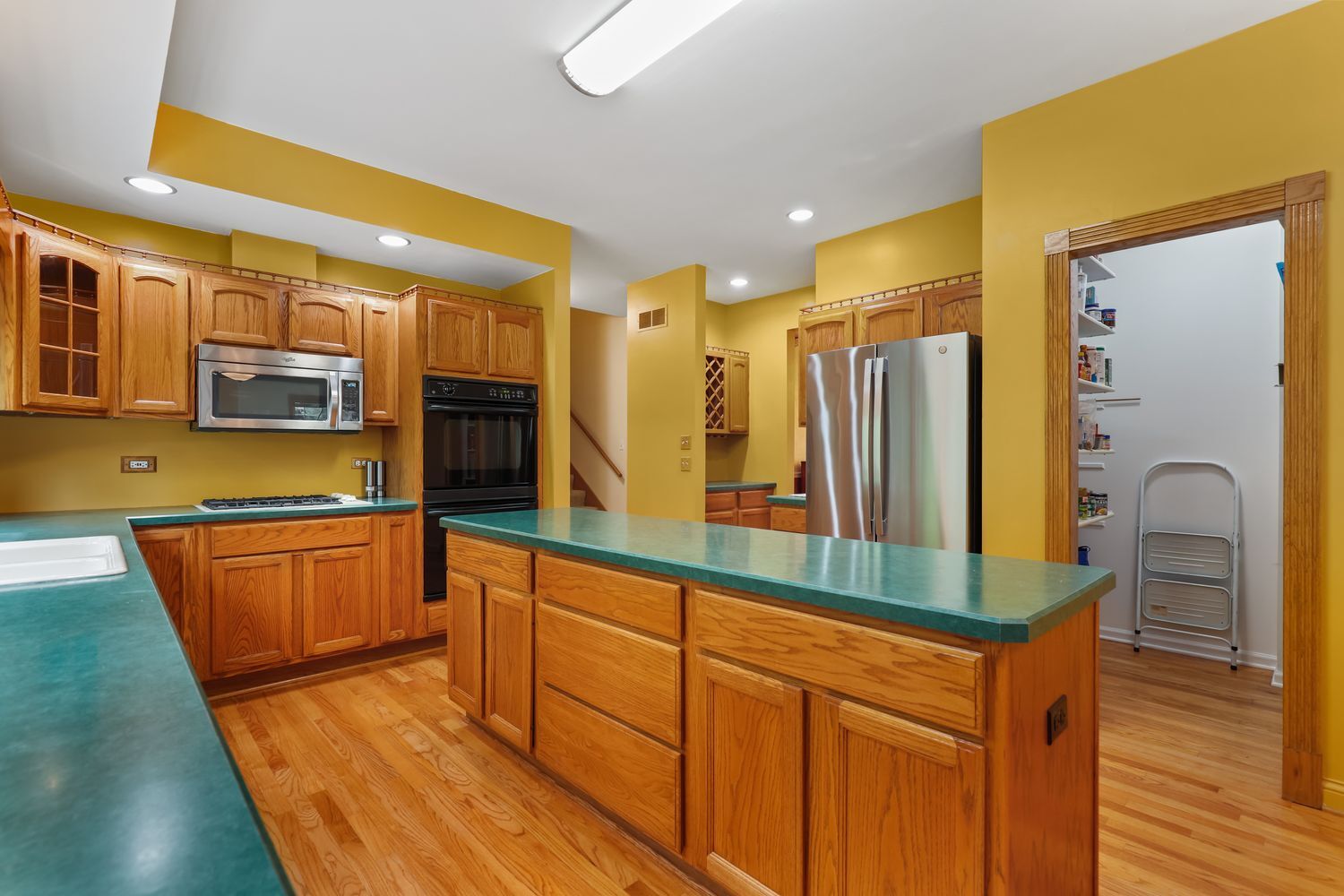 3048 Brampton Lane Property Photo 17
