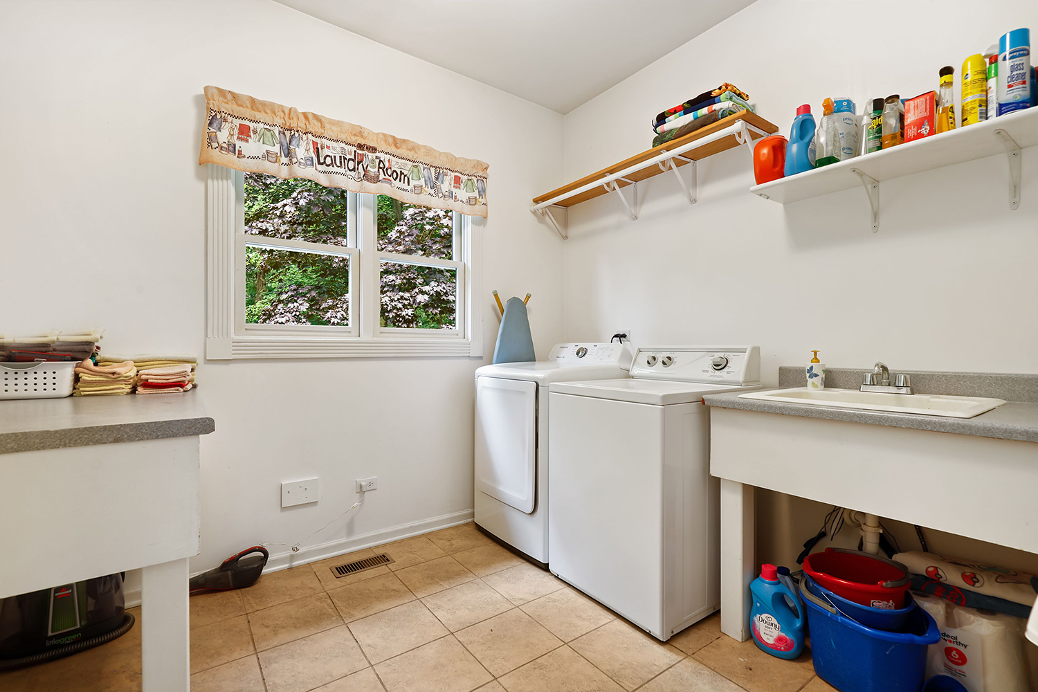 3048 Brampton Lane Property Photo 23
