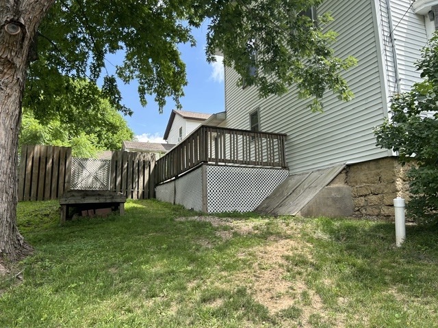 302 N Carroll Street Property Photo 6