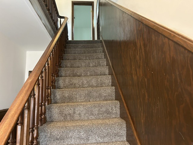302 N Carroll Street Property Photo 11