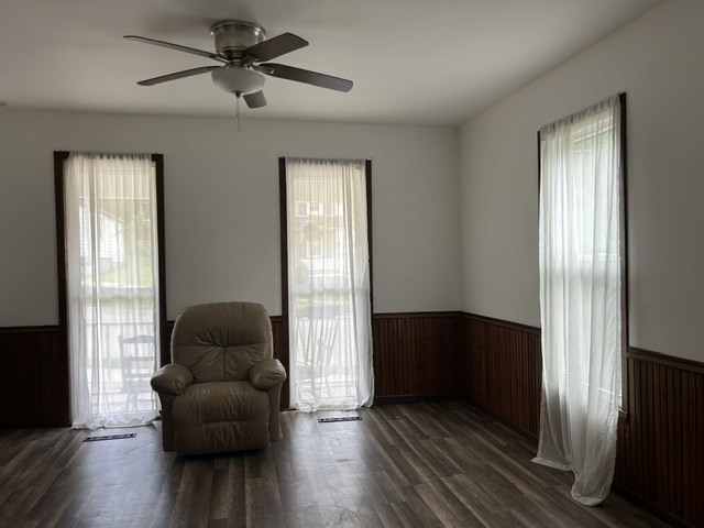302 N Carroll Street Property Photo 14